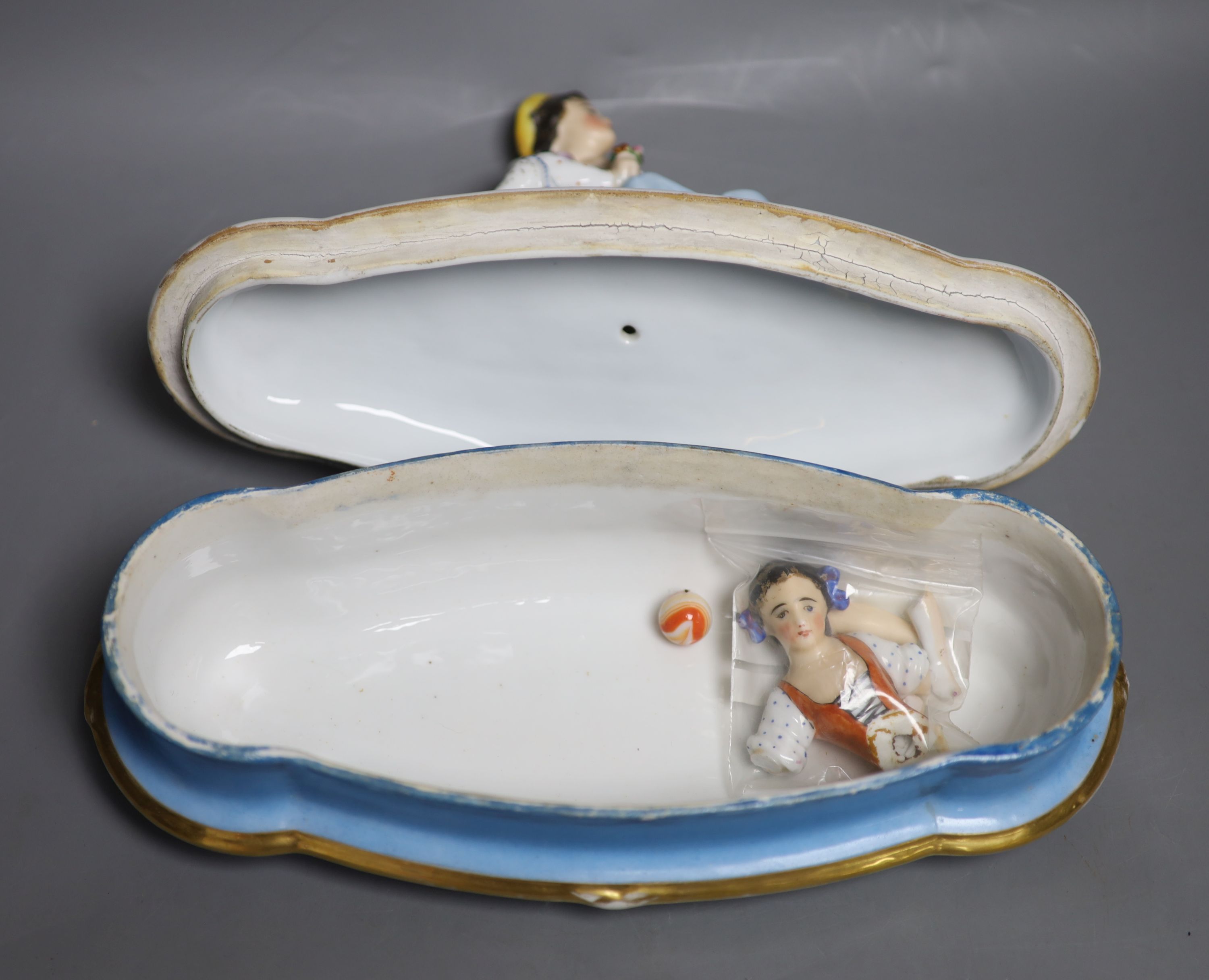 A Doulton silicon Lambeth planter, A Royal Doulton ‘Spirit of Freedom’ horse and a figural porcelain casket